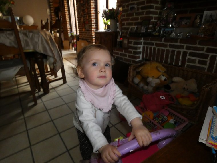 mamie je veux marcher  j y arriverais lollll